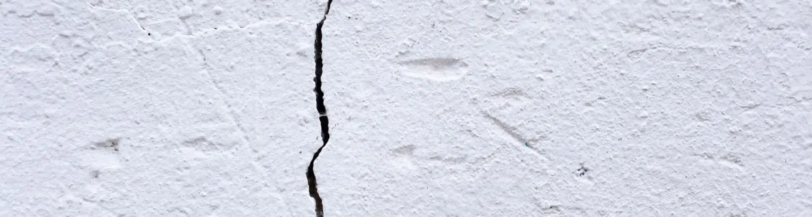 Hairline Cracks in Walls